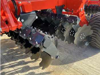 Oprema za obradu zemljišta novi Kuhn Optimer L6000: slika 2