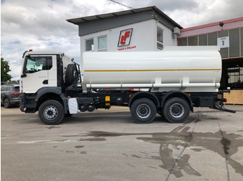 Kamion cisterna MAN TGS 33.440