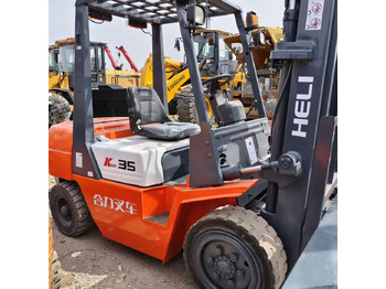 Dizel viljuškar HELI