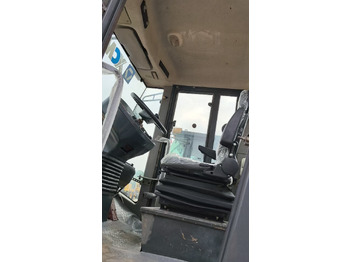 Kompaktor XCMG XS163J: slika 3
