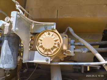 Bager guseničar novi CATPILLAR CAT330GC: slika 4