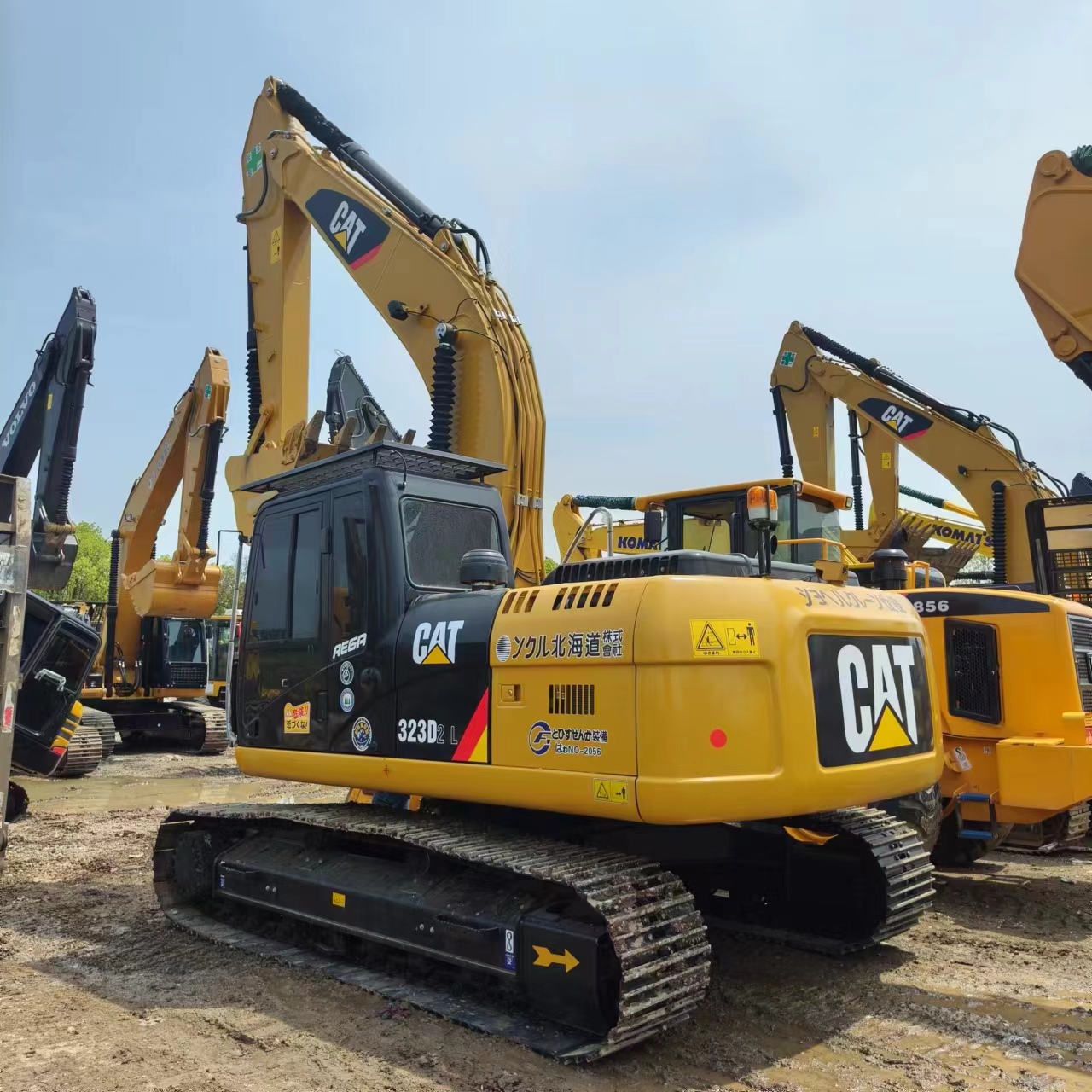 Bager guseničar CATERPILLAR 323