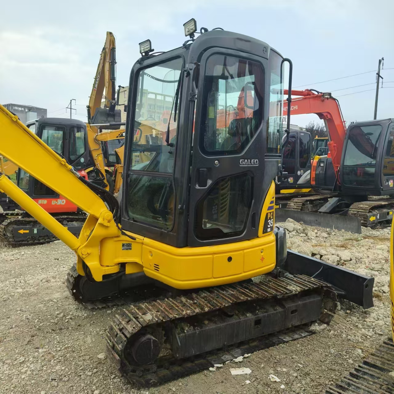 Mini bager KOMATSU PC35: slika 4