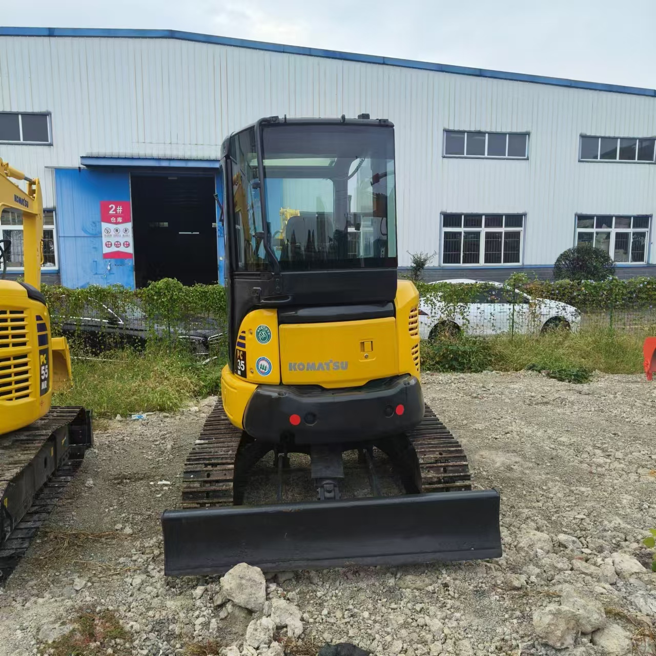 Mini bager KOMATSU PC35: slika 3