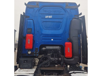 Kabina Ford KOMPLETNA F-MAX TRUCKS CARGO 500  for Ford FORD F-MAX TRUCKS CARGO 500: slika 2 Kabina Ford KOMPLETNA F-MAX TRUCKS CARGO 500  for Ford FORD F-MAX TRUCKS CARGO 500: slika 2