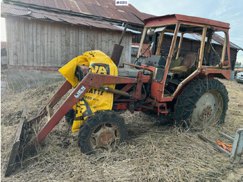 Traktor BELARUS