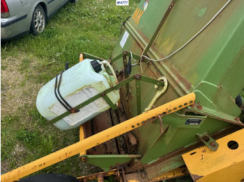 Oprema za prevrtanje i razlaganje 1999 Serigstad forage harvester with frame: slika 3
