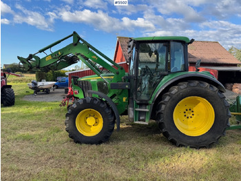 Traktor JOHN DEERE 6220