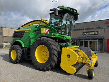 Oprema za prevrtanje i razlaganje JOHN DEERE 8200