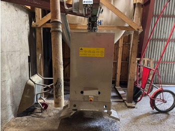 Oprema za stoku GEA M300 Automatic feeder, barely used.: slika 3 Oprema za stoku GEA M300 Automatic feeder, barely used.: slika 3