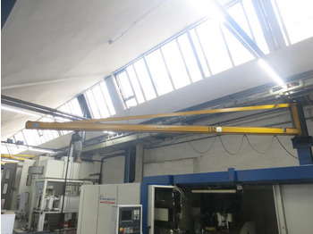 Kran DEMAG