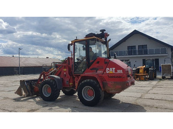 CAT 908  CAT 908: slika 2