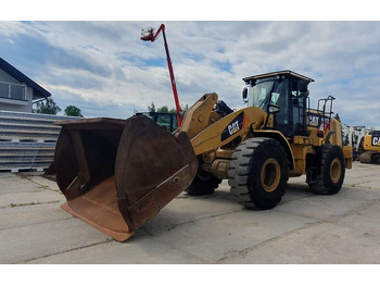 Utovarivač točkaš CATERPILLAR 950K