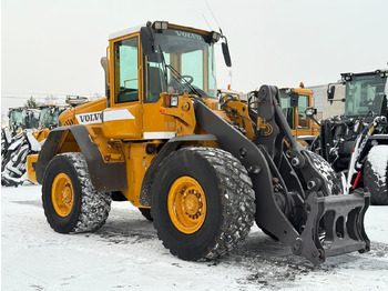 Utovarivač točkaš VOLVO L90