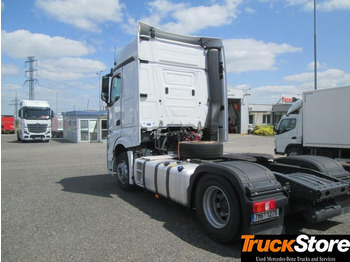 Tegljač MERCEDES-BENZ Actros 1848