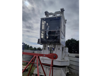 Toranjski kran LIEBHERR