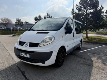 Putnički kombi RENAULT Trafic