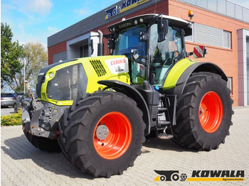 Traktor CLAAS Axion 810