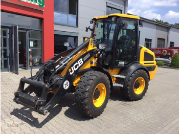 Utovarivač točkaš JCB 409: slika 2