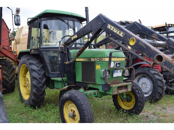 Traktor John Deere 1640: slika 2