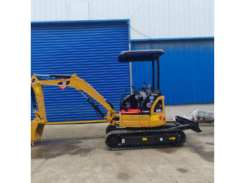 Mini bager CATERPILLAR 303E