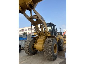 Utovarivač točkaš CATERPILLAR 966G
