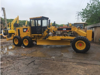 Grejder Caterpillar 12H: slika 4