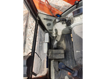 Bager guseničar Doosan DX75: slika 5