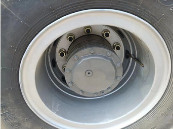 Istovarivač SINOTRUK HOWO