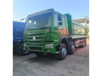 Kamion sa zatvorenim sandukom SINOTRUK HOWO