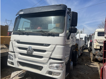 Tegljač SINOTRUK HOWO trailer head: slika 2