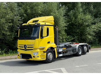 Kamion sa hidrauličnom kukom MERCEDES-BENZ Antos 2543