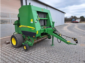 Balirka za okrugle bale John Deere 842: slika 4
