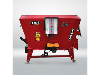 Prikolica za mešanje stočne hrane