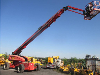 Teleskopska platforma JLG