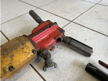 Građevinska oprema Marteau piqueur pneumatique Atlas copco: slika 2