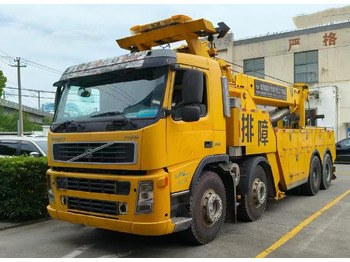 Šlep vozilo VOLVO FM12