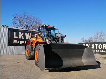 Utovarivač točkaš DOOSAN DL420