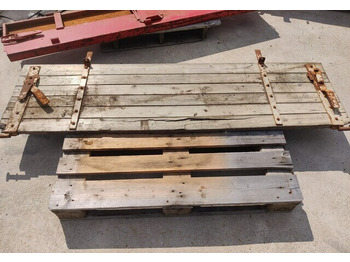 Karoserija i eksterijer za Traktorska prikolica za farmu/ Kiper Peräkärryn laita - K 54cm - L 195cm - puinen: slika 2