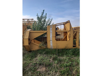 Toranjski kran LIEBHERR