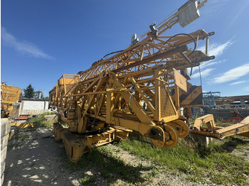 Toranjski kran LIEBHERR