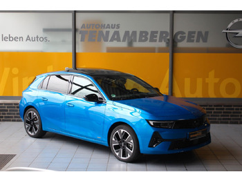 Limuzina OPEL