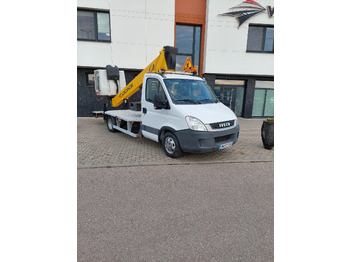 Vazdušna platforma montirana na kamion IVECO Daily 35c11