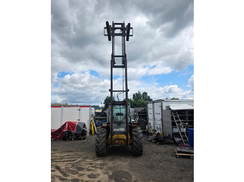 Terenski viljuškar MANITOU M 26-4