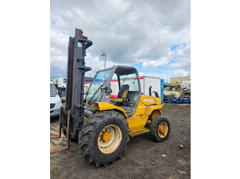 Terenski viljuškar Manitou M26.4 Terenowy 4x4 5,5m: slika 3