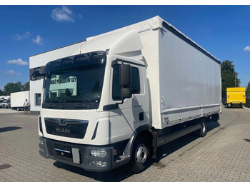 Kamion sa ceradom MAN TGL 12.220
