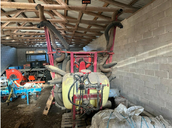 Prskalica montirana na traktor HARDI