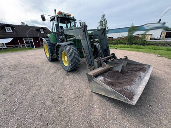 Traktor JOHN DEERE 7600
