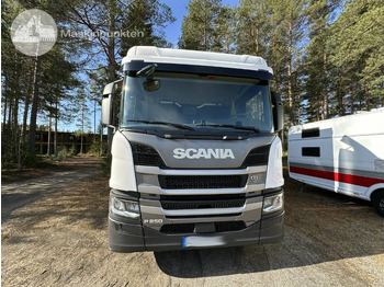 Kamion sa zatvorenim sandukom Scania P 250: slika 2