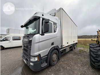 Kamion sa zatvorenim sandukom SCANIA R 520